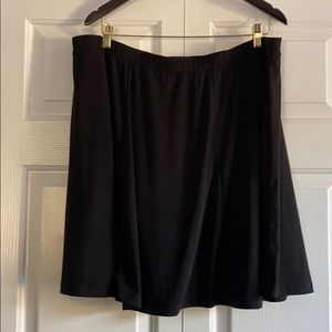 Black Skort
